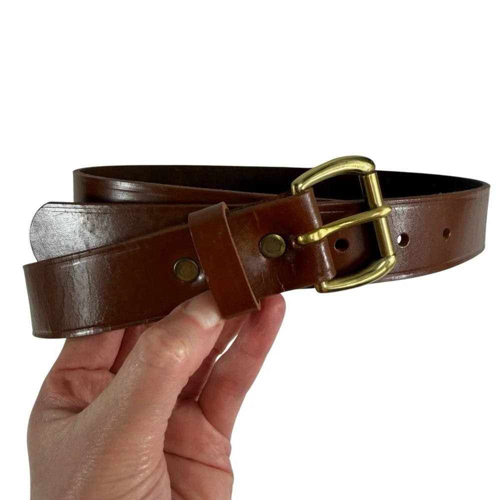 L.L. Bean Belt Men's‎ Size 46 Genuine Cowhide Leather Brown Brass Buckle USA